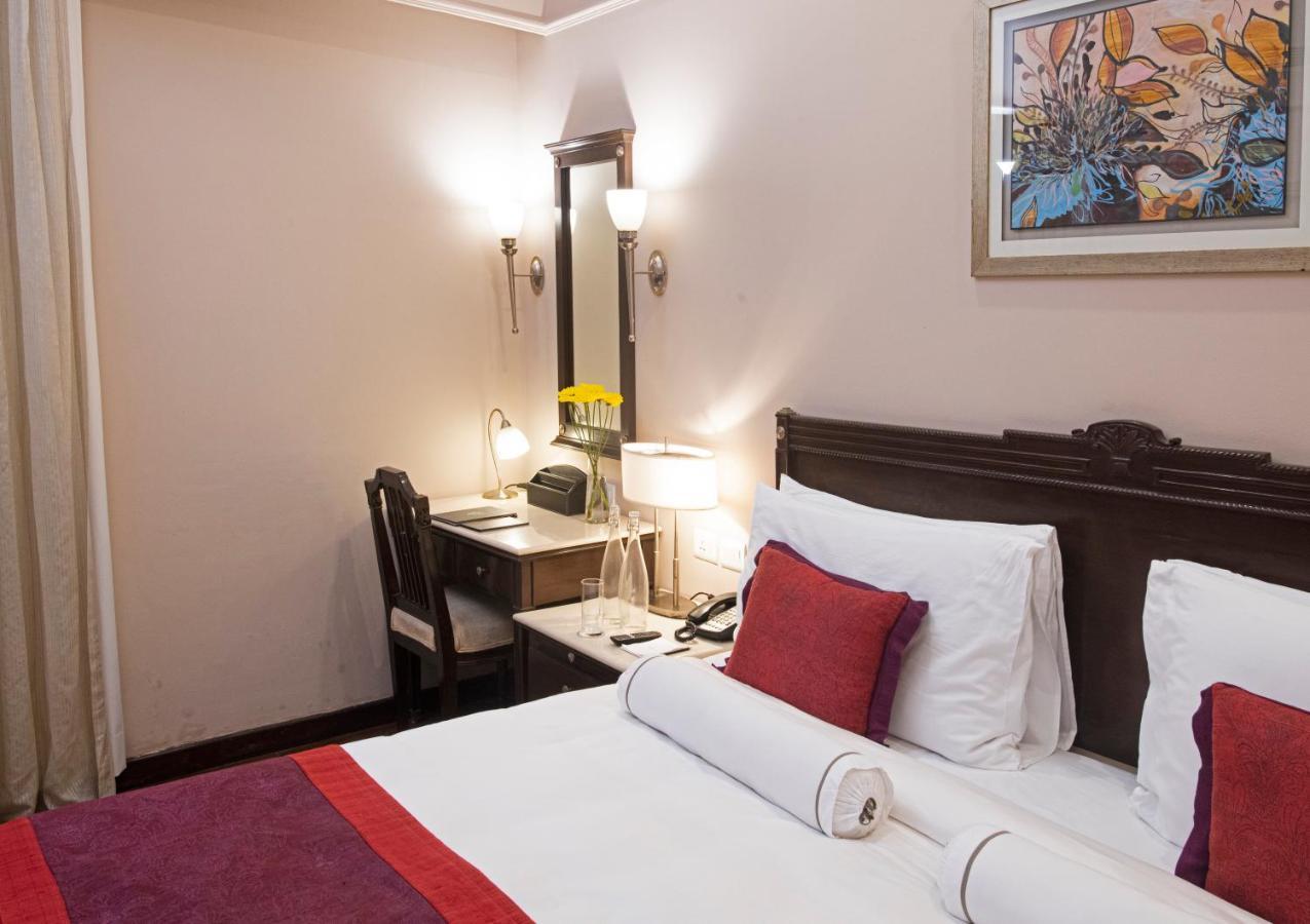 The Claridges New Delhi Ξενοδοχείο Εξωτερικό φωτογραφία A room at the hotel